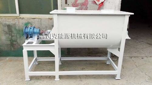 吉（jí）姆克小型飼料（liào）攪拌機圖（tú）片展示